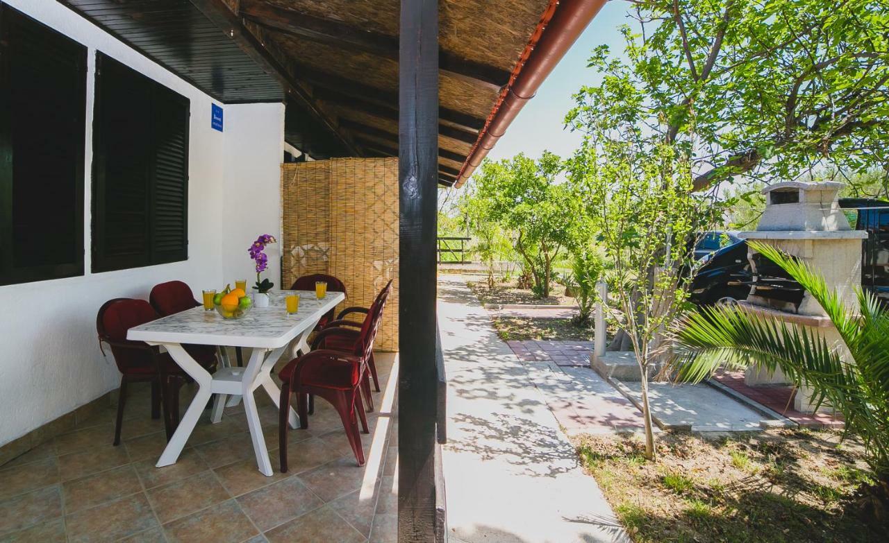 Serenity By The Sea #1 - Private Terrace Vrsi Exterior photo